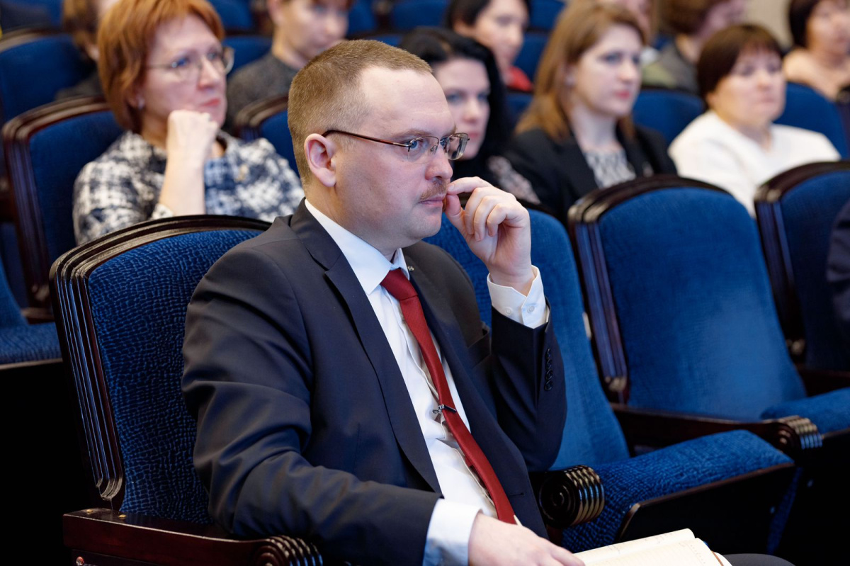 Начальник управления научных исследований МГУПП А. Л. Бычков сформирует специальный выпуск журнала Polymers Начальник управления научных исследований МГУПП А. Л. Бычков сформирует специальный выпуск журнала Polymers