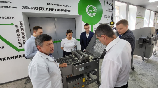 В многофункциональном инжиниринговом центре БЕГАРАТ прошло обучение преподавателей