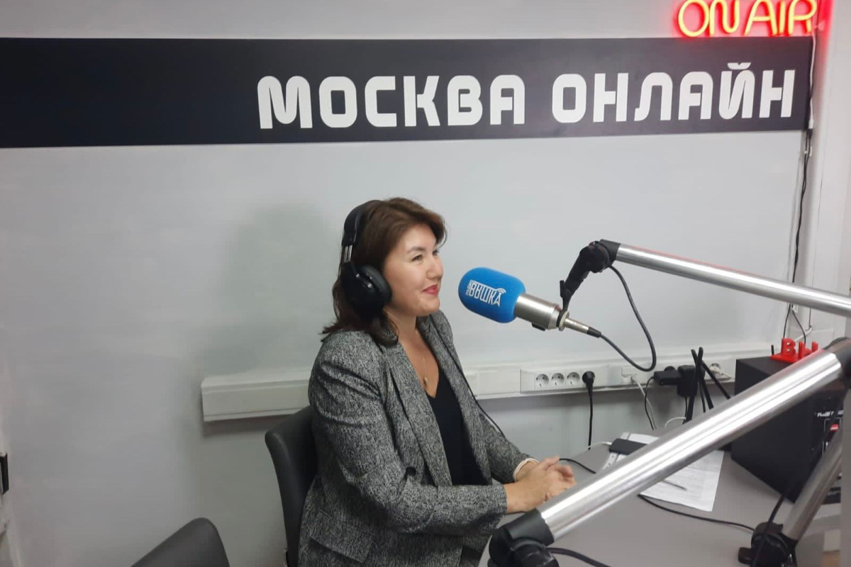 Проректор по учебно-воспитательной работе МГУПП Альбина Ахатовна Бикбулатова выступила на радио «Вышка» в шоу «Москва онлайн» Проректор по учебно-воспитательной работе МГУПП Альбина Ахатовна Бикбулатова выступила на радио «Вышка» в шоу «Москва онлайн»