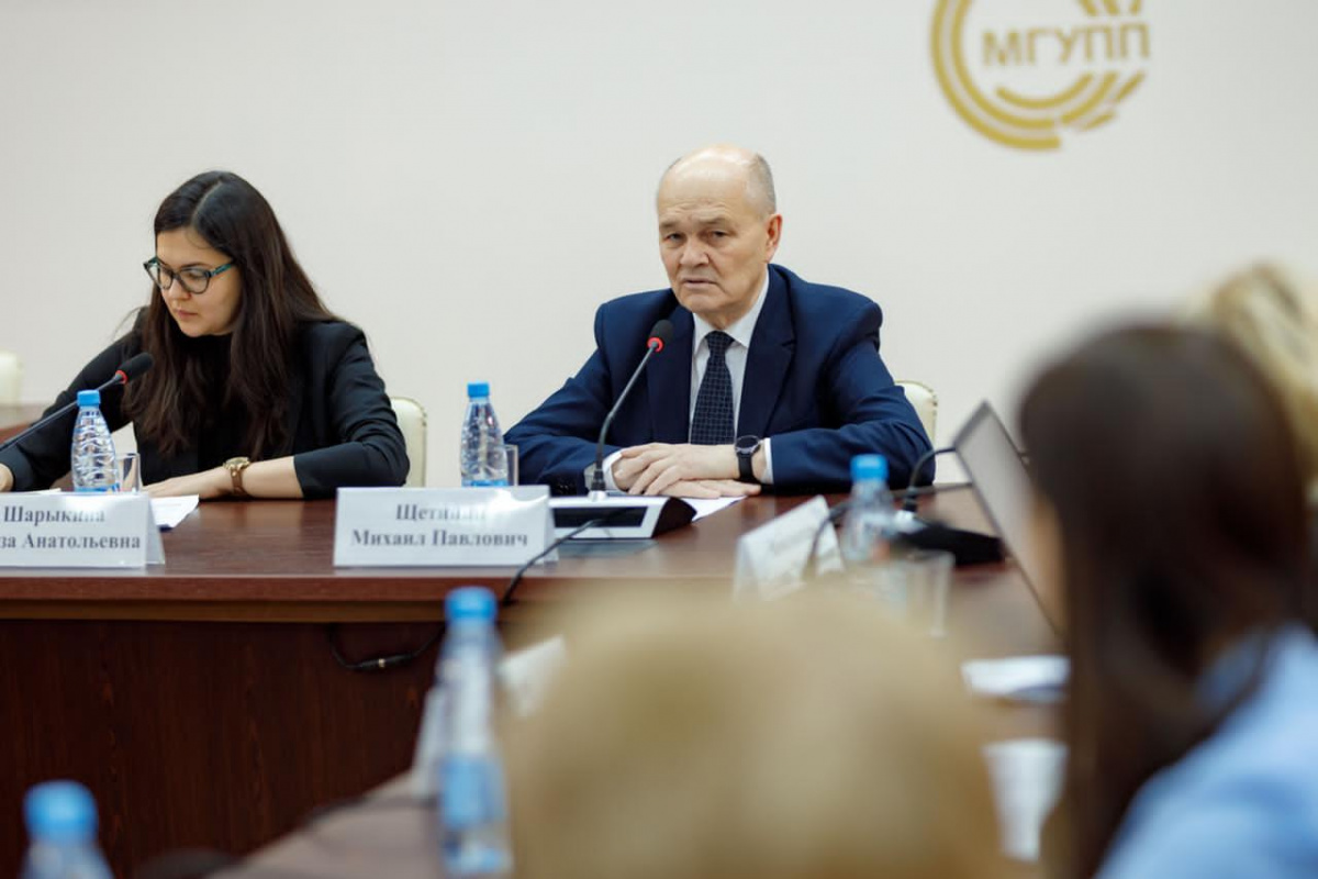 Круглый стол «Биоразлагаемые материалы: за или против» // Roundtable "Biodegradable materials: for or against" Круглый стол «Биоразлагаемые материалы: за или против» // Roundtable "Biodegradable materials: for or against"